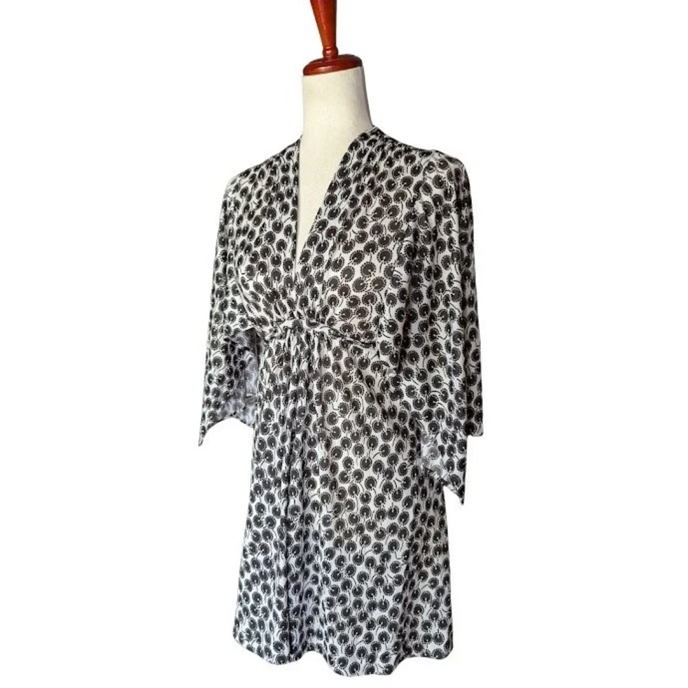 Shawn Originals Vintage Black White Medallion Empire Waist Kimono Sleeve Dress C